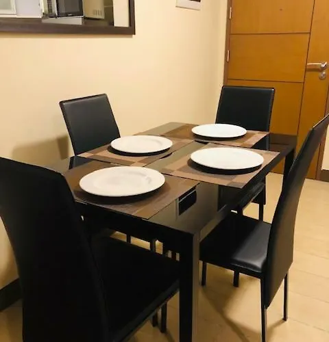 Stylish Palm Tree Condotel Unit Near World Aparthotel *
